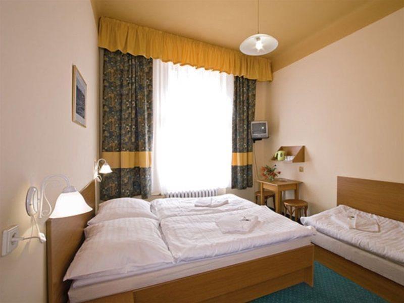 Hotel Sofia Πράγα Δωμάτιο φωτογραφία